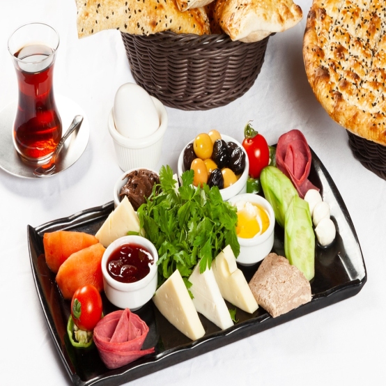 KAHVALTI TABAĞI 1 KİŞİLİK ( 1 ÇAY )